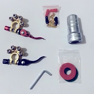 Battery Terminal with quick connected, including Bons Battery posts cleaner.